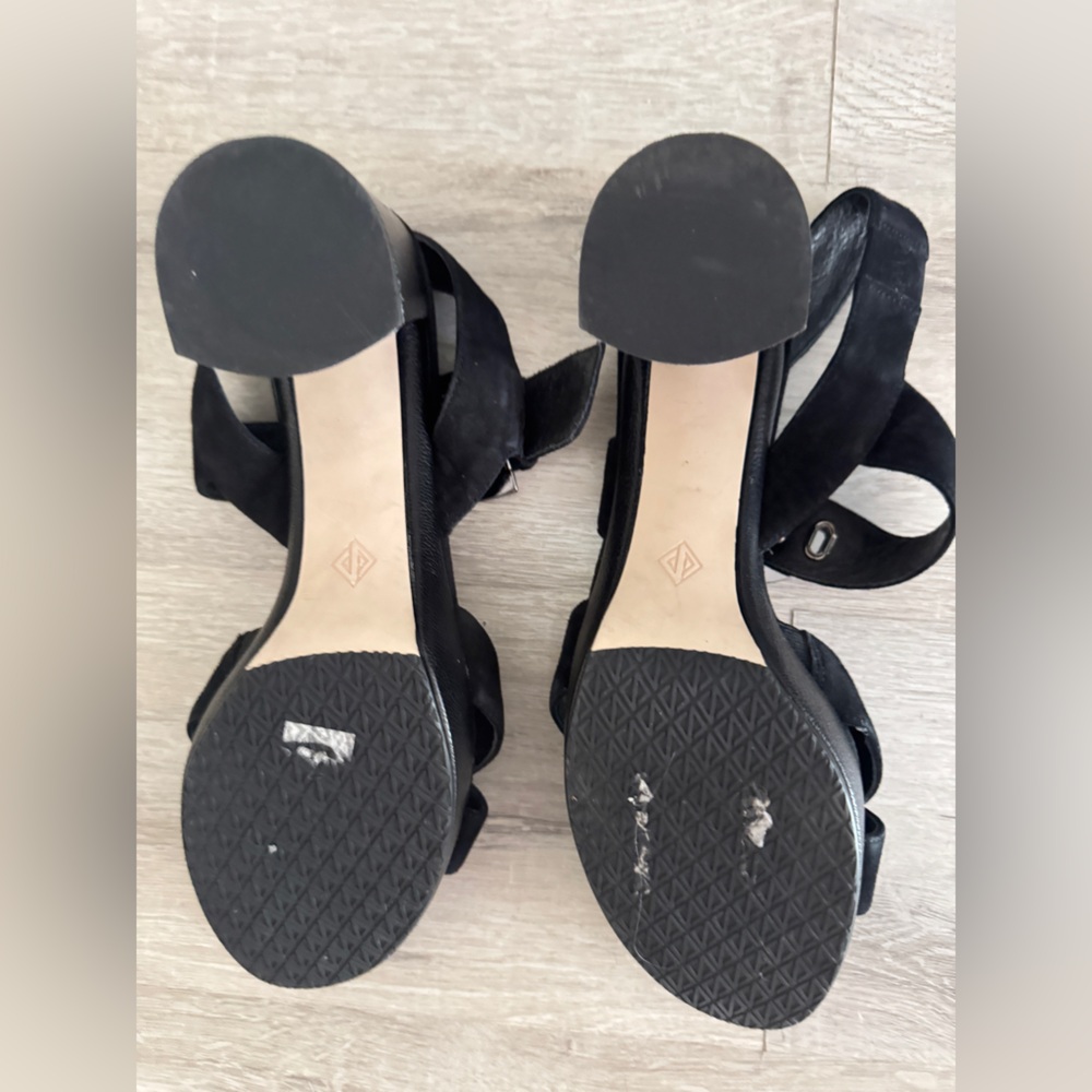 Donald J. Pliner Black Women's Sandals - Picture 10 of 14